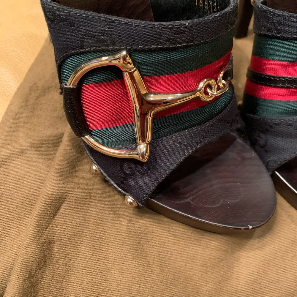 ❤️ Gucci shoes/slide Sandals - Picture 11 of 16